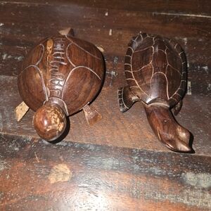 Wooden Turtle Figurines